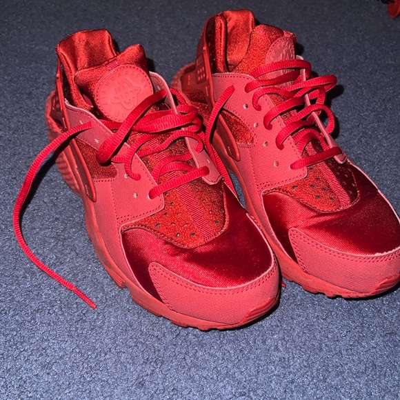 Nike Hurraches - Picture 2 of 7